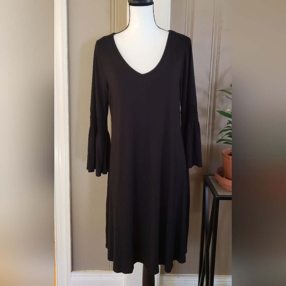 Spense Black Bell Sleeve A-Line V-Neck Dress Size L